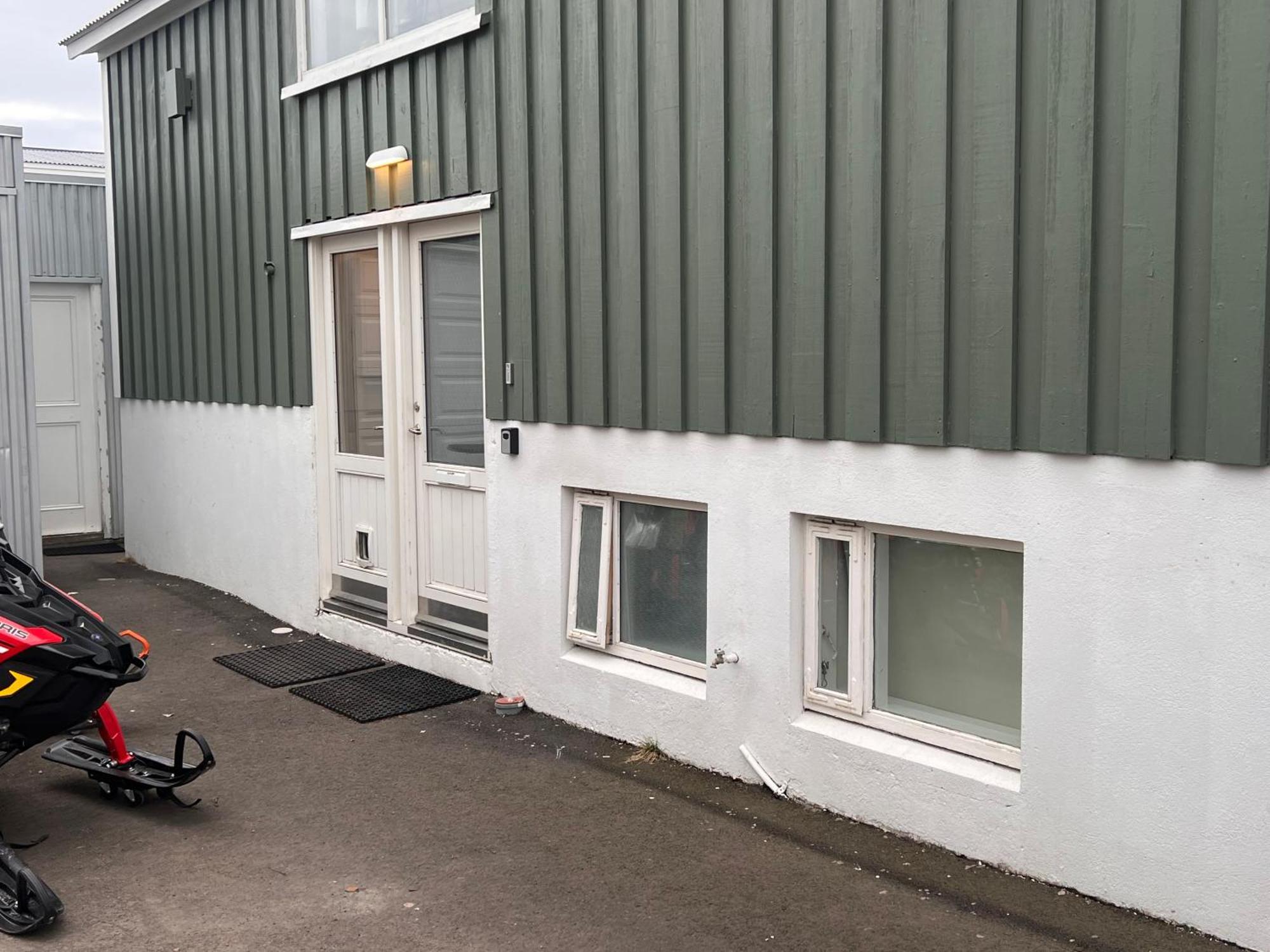 Akureyri Apartments エクステリア 写真